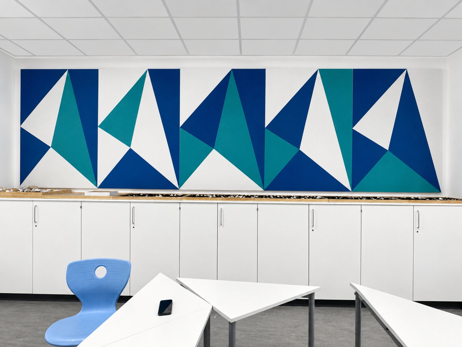 Umgesetzte Wandgestaltung im Raum
